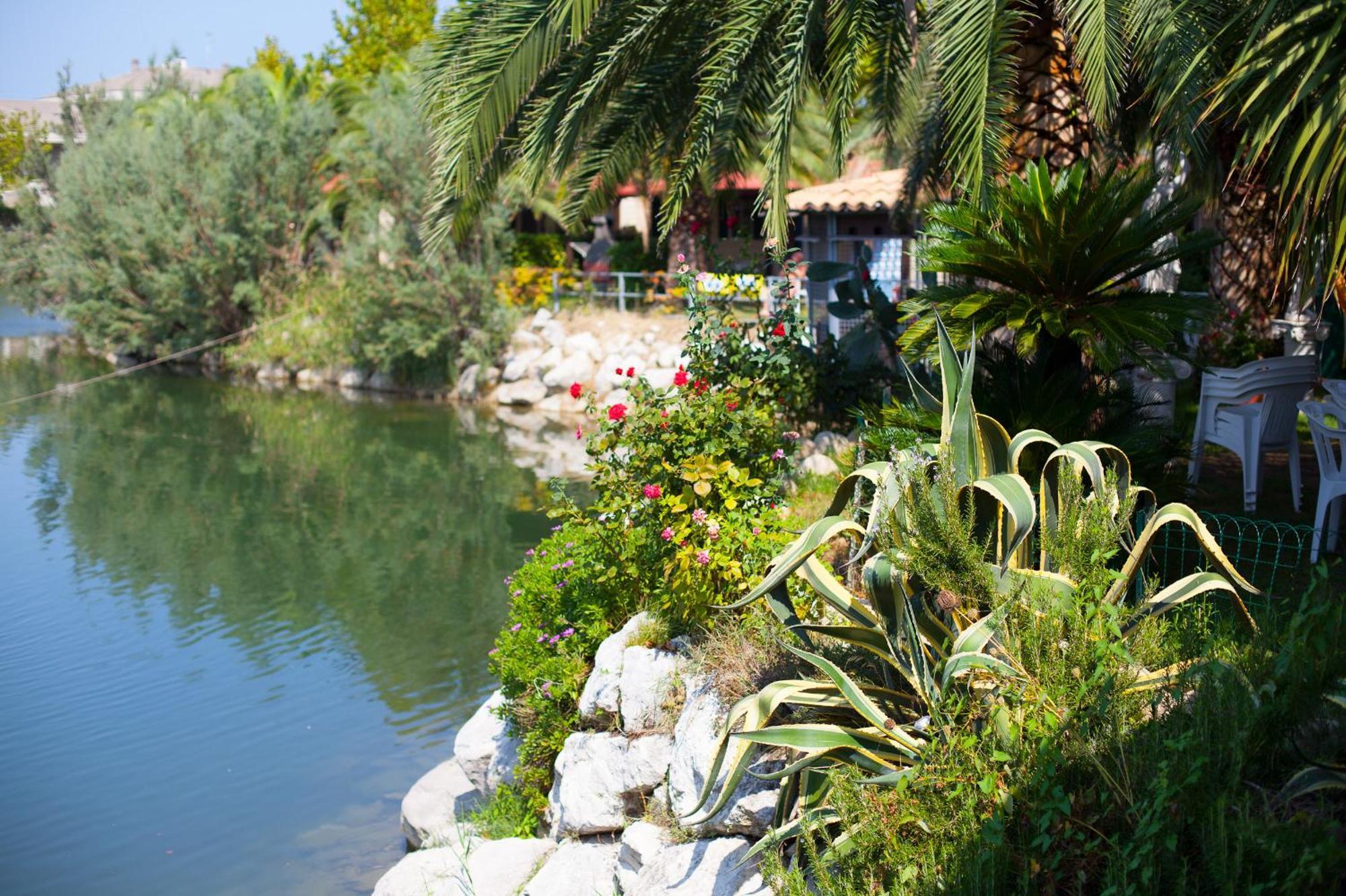 Camping Village Lake Placid Silvi Marina Exterior foto